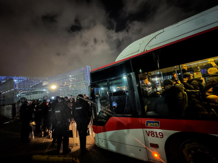 UEFA Champions League: Eintracht Frankfurt's in Naples