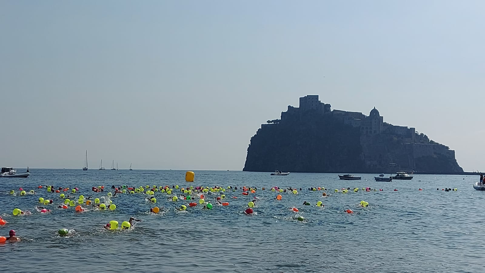 AL VIA L'ITALIAN OPEN WATER TOUR, L'ISOLA D'ISCHIA TORNA AD ESSERE